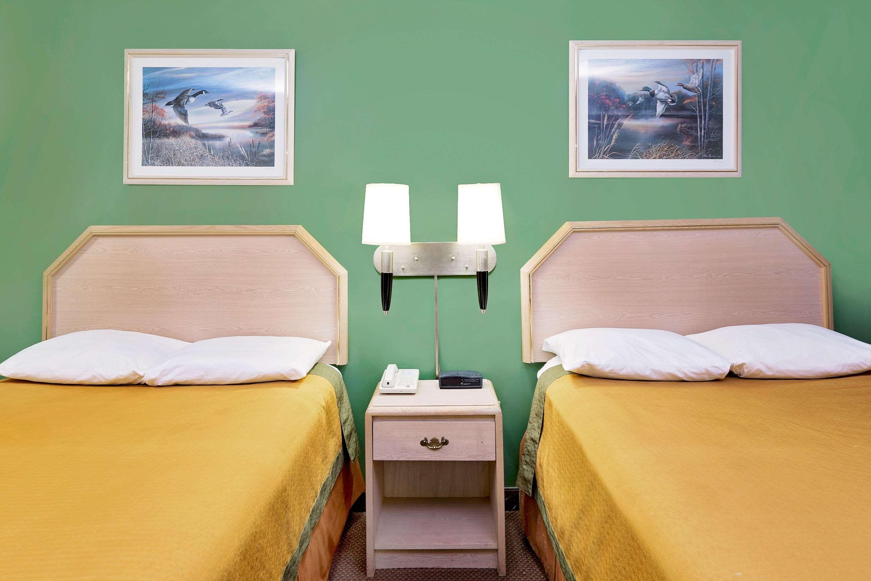 Super 8 By Wyndham Kosciusko Motel Eksteriør bilde